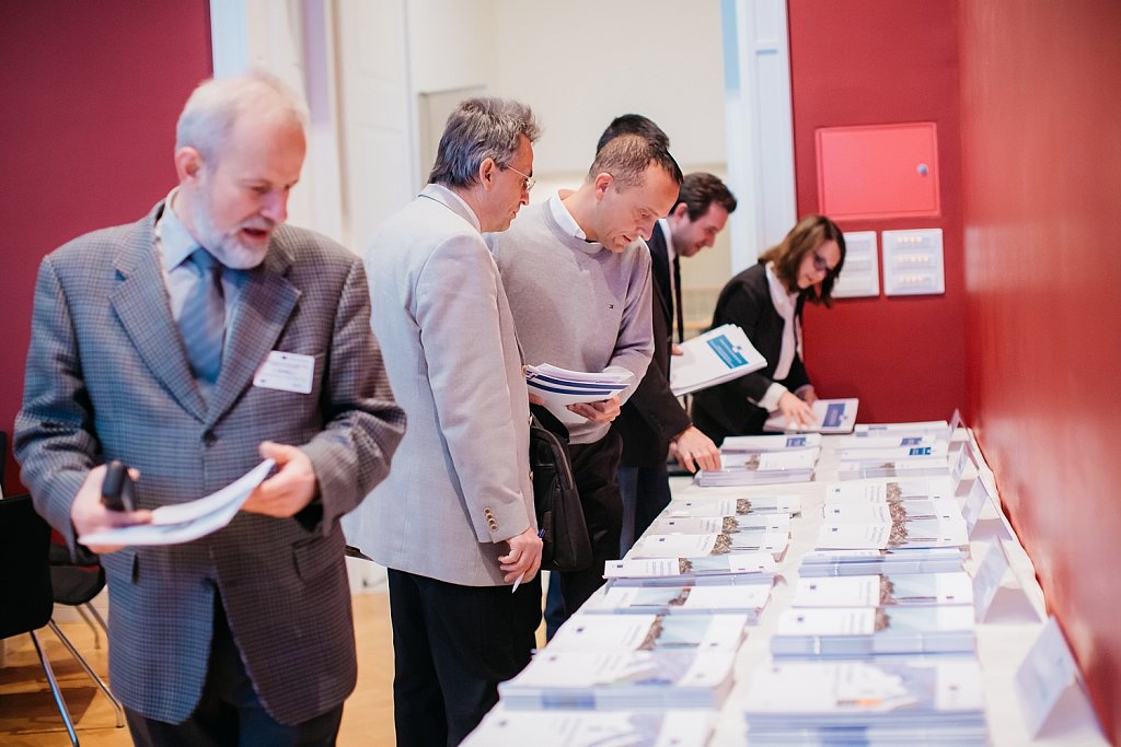 Event participants selecting publications