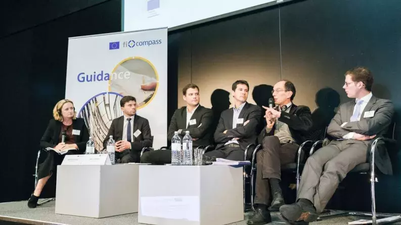 Emily Smith, Alain Kauffmann, Julien Watry, Guillaume Thomé, Philippe Farvacque, Pieter Coppens