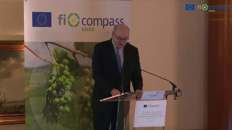 Phil Hogan Paris Phil Hogan Paris