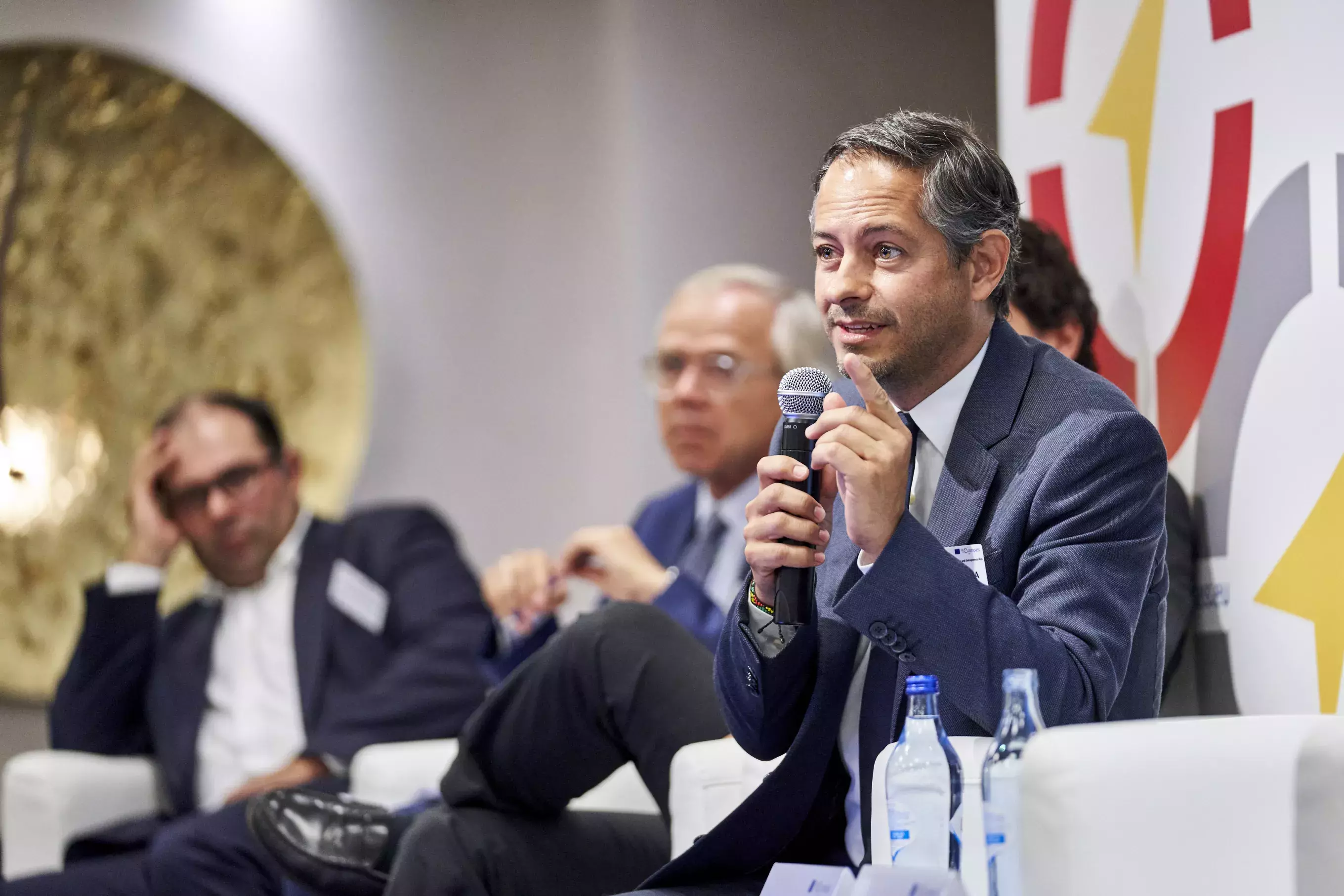 Q&amp;A and peer-to-peer discussion