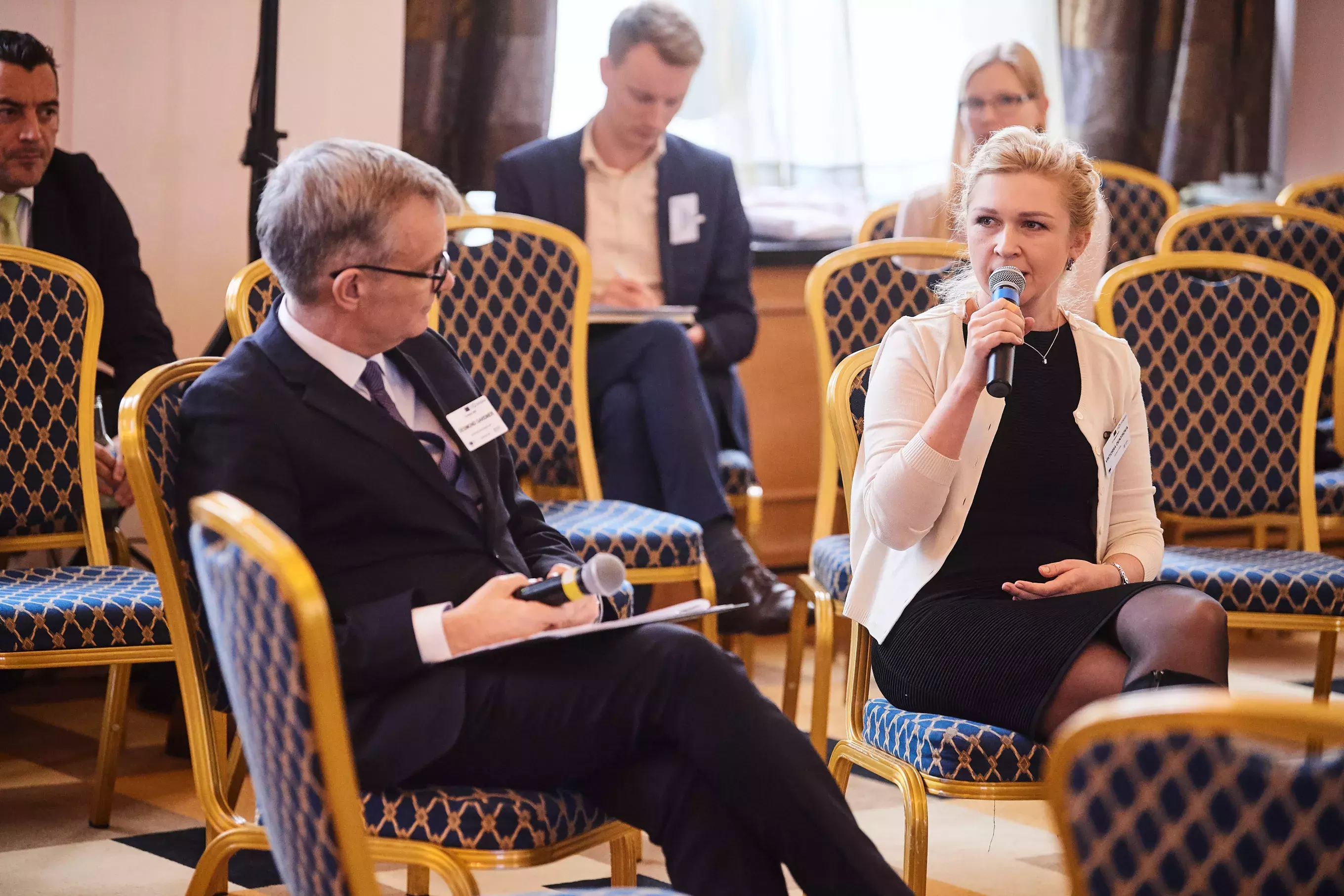 Fishbowl discussion: Debt instruments