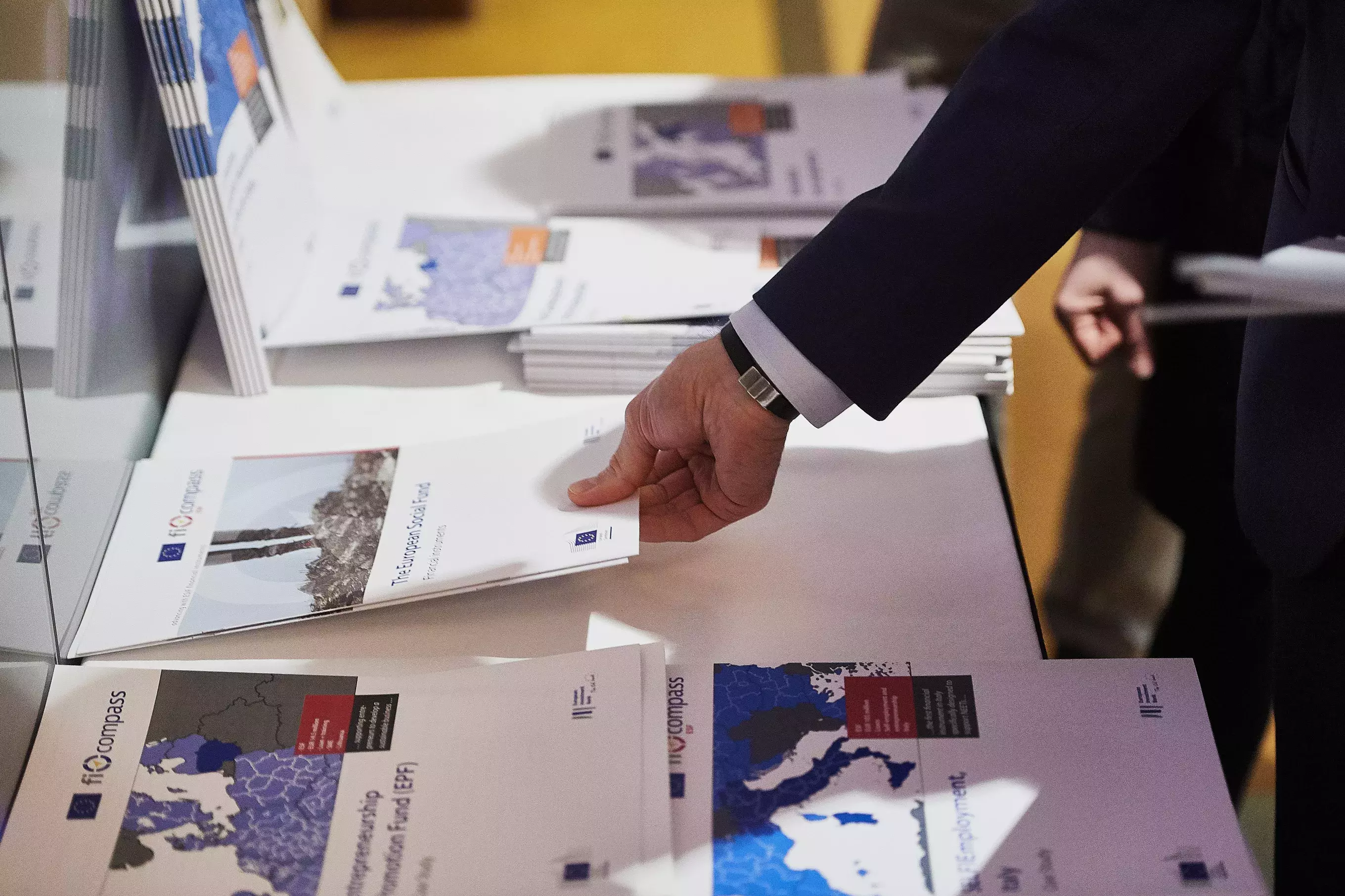 fi-compass publications