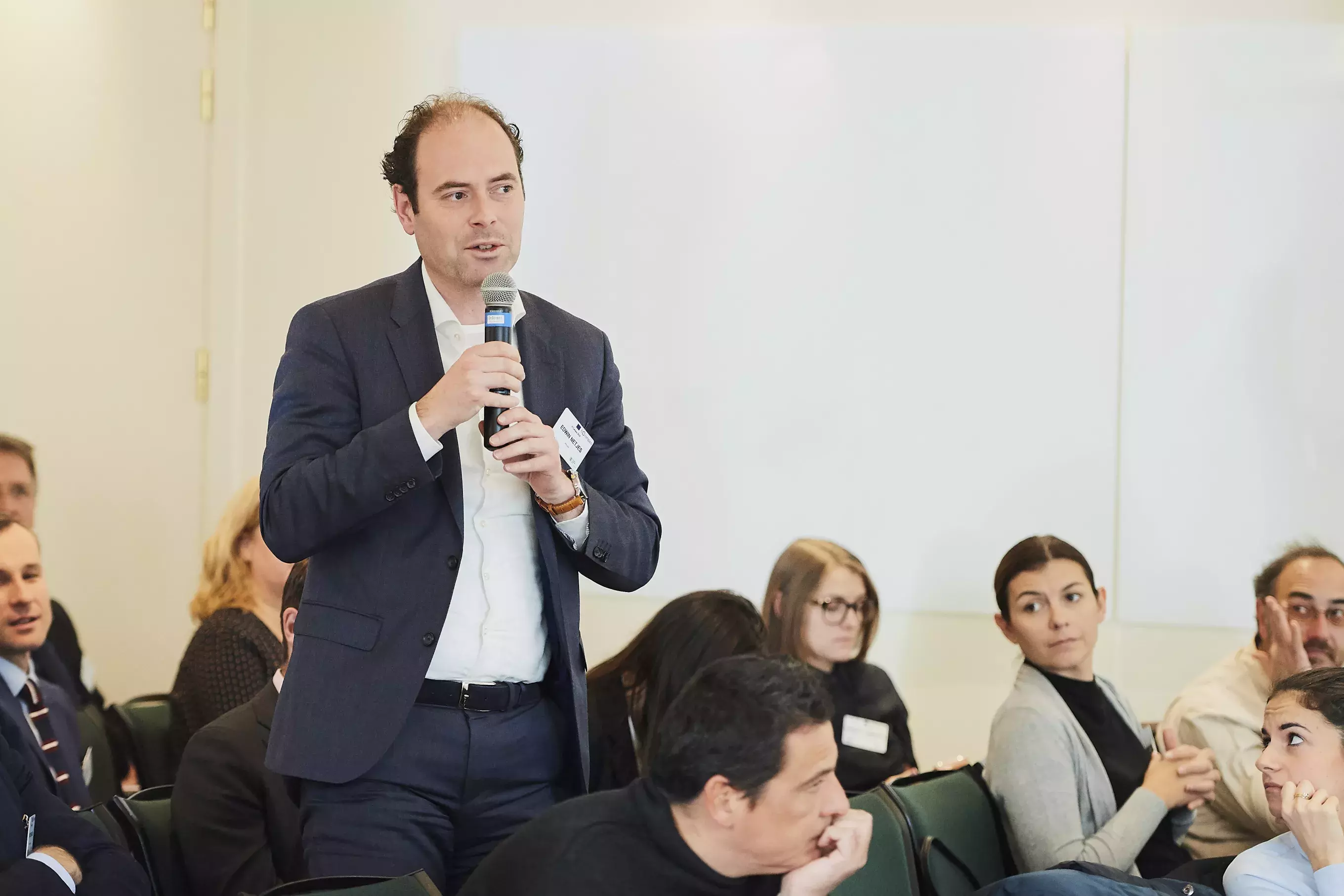 Questions and answers and peer-to-peer discussion