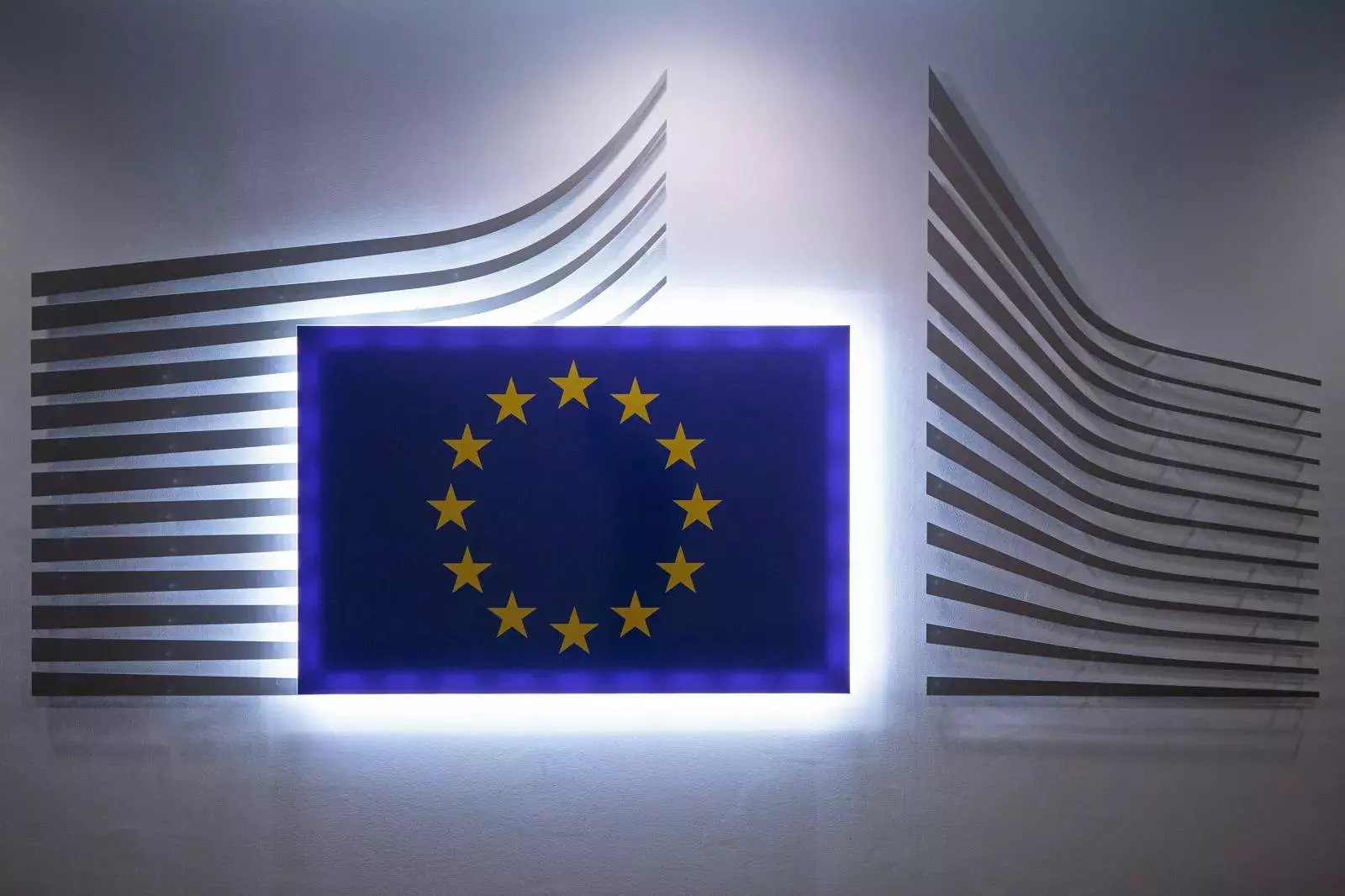 European Commission Logo