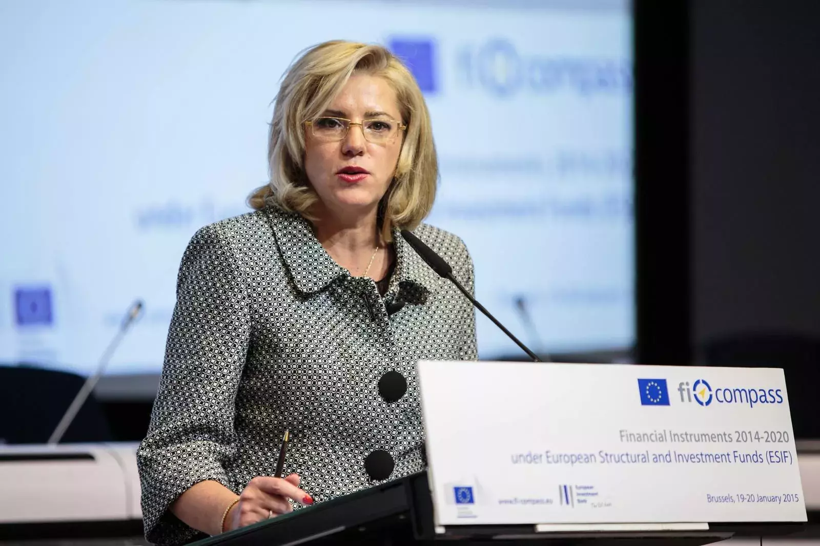 Corina Crețu makes the closing remarks