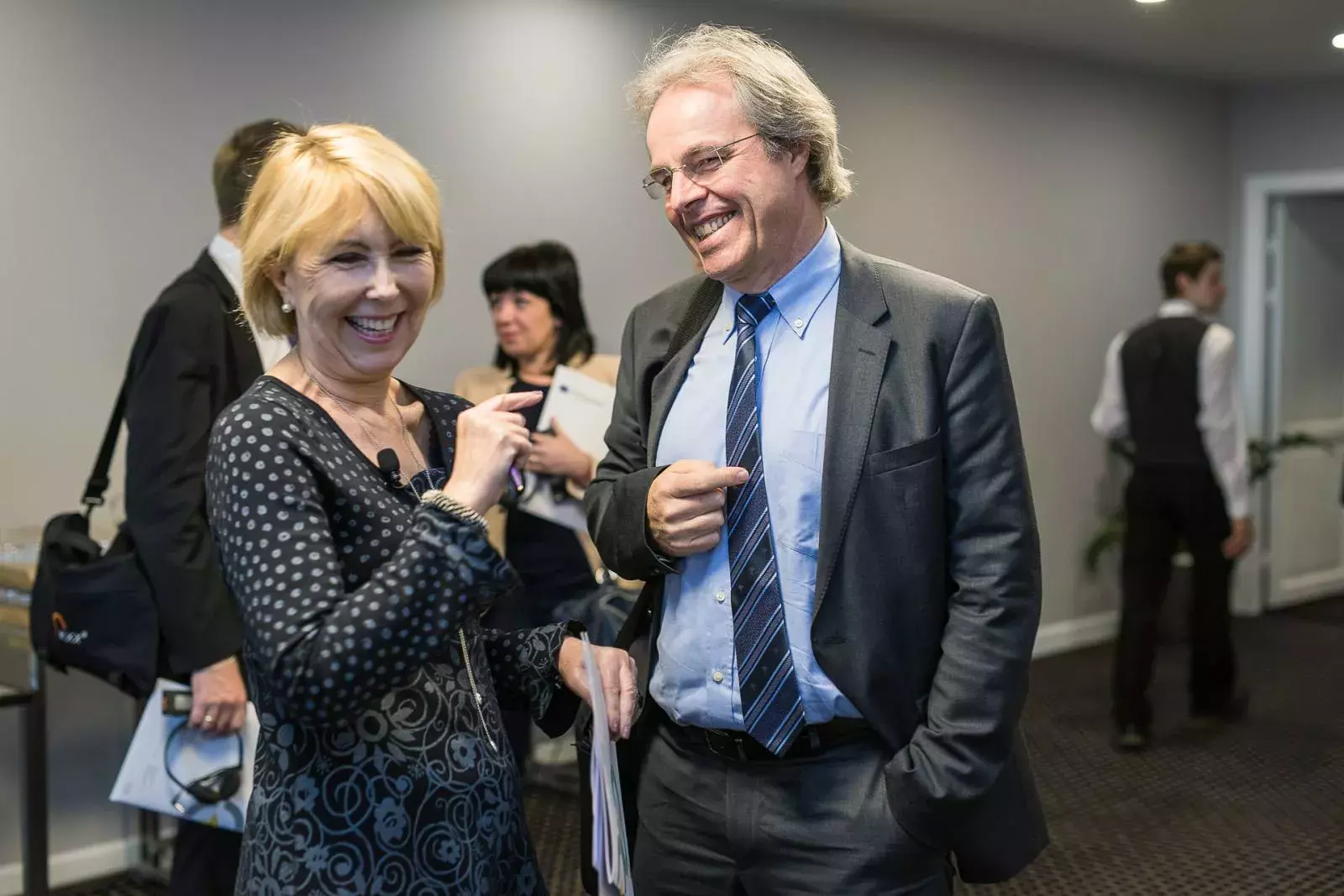 Cathy Smith,  Martin Scheele