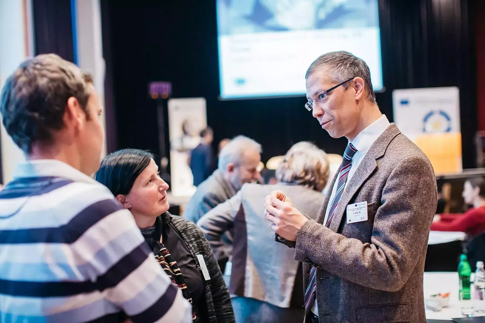 Simona Hočevar and event participants