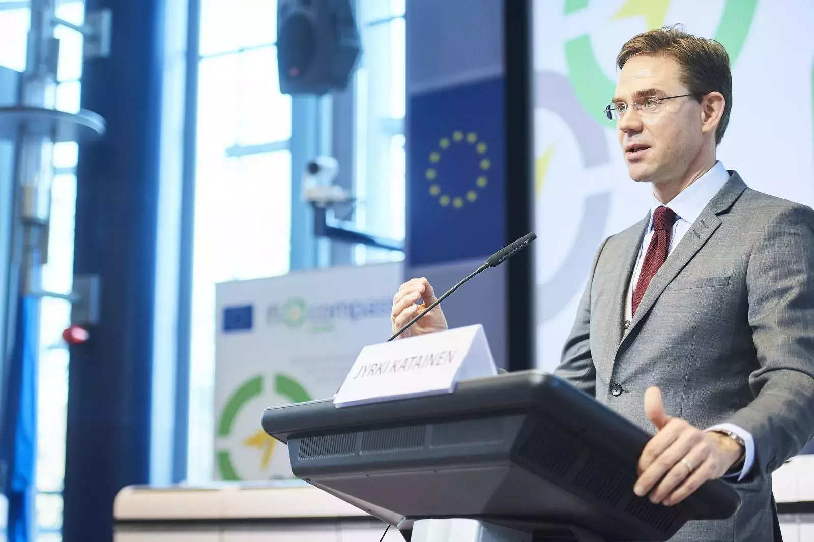 Mr Jyrki Katainen