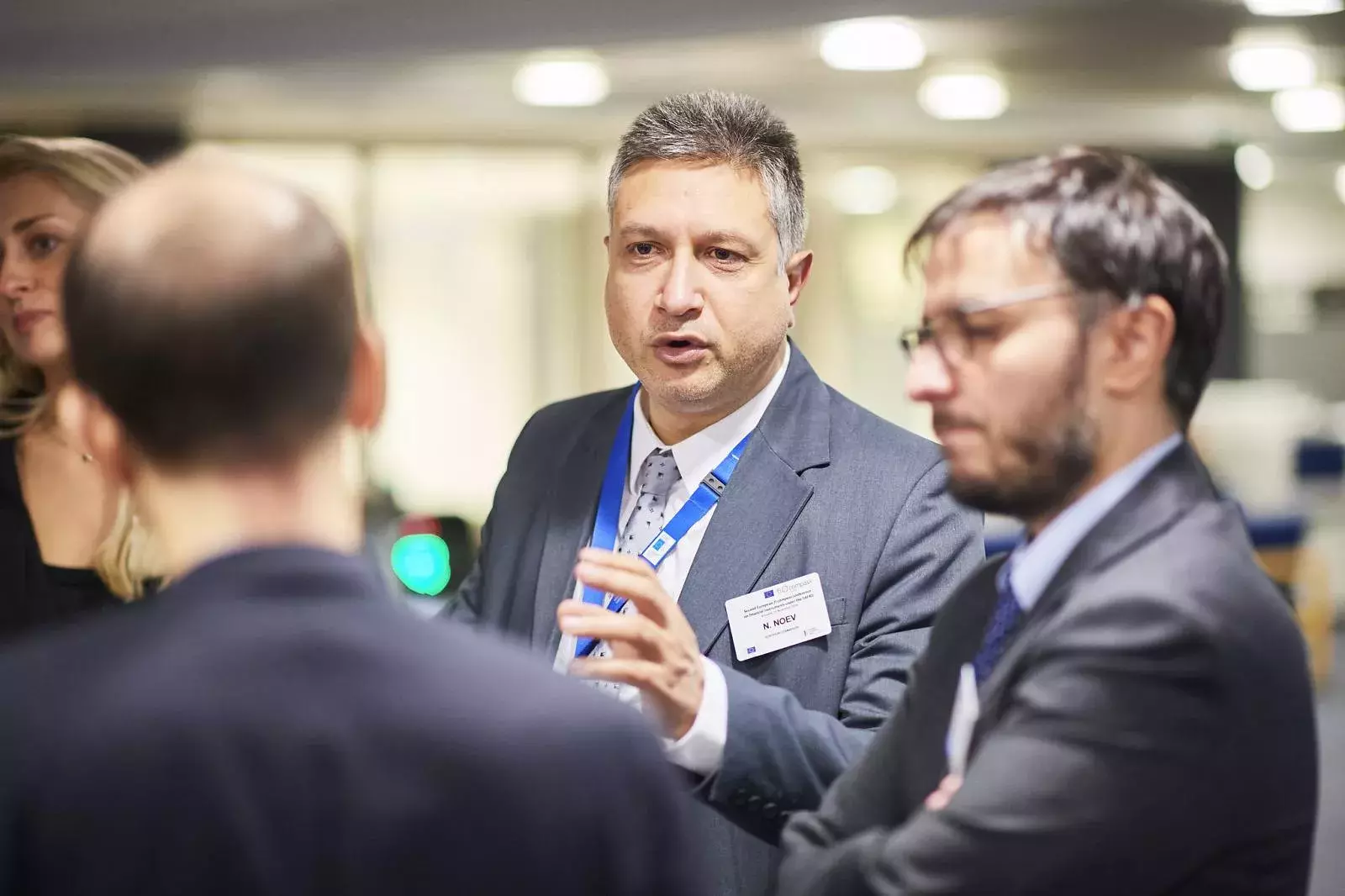 Mr Nivelin Noev, Mr Mario Guido