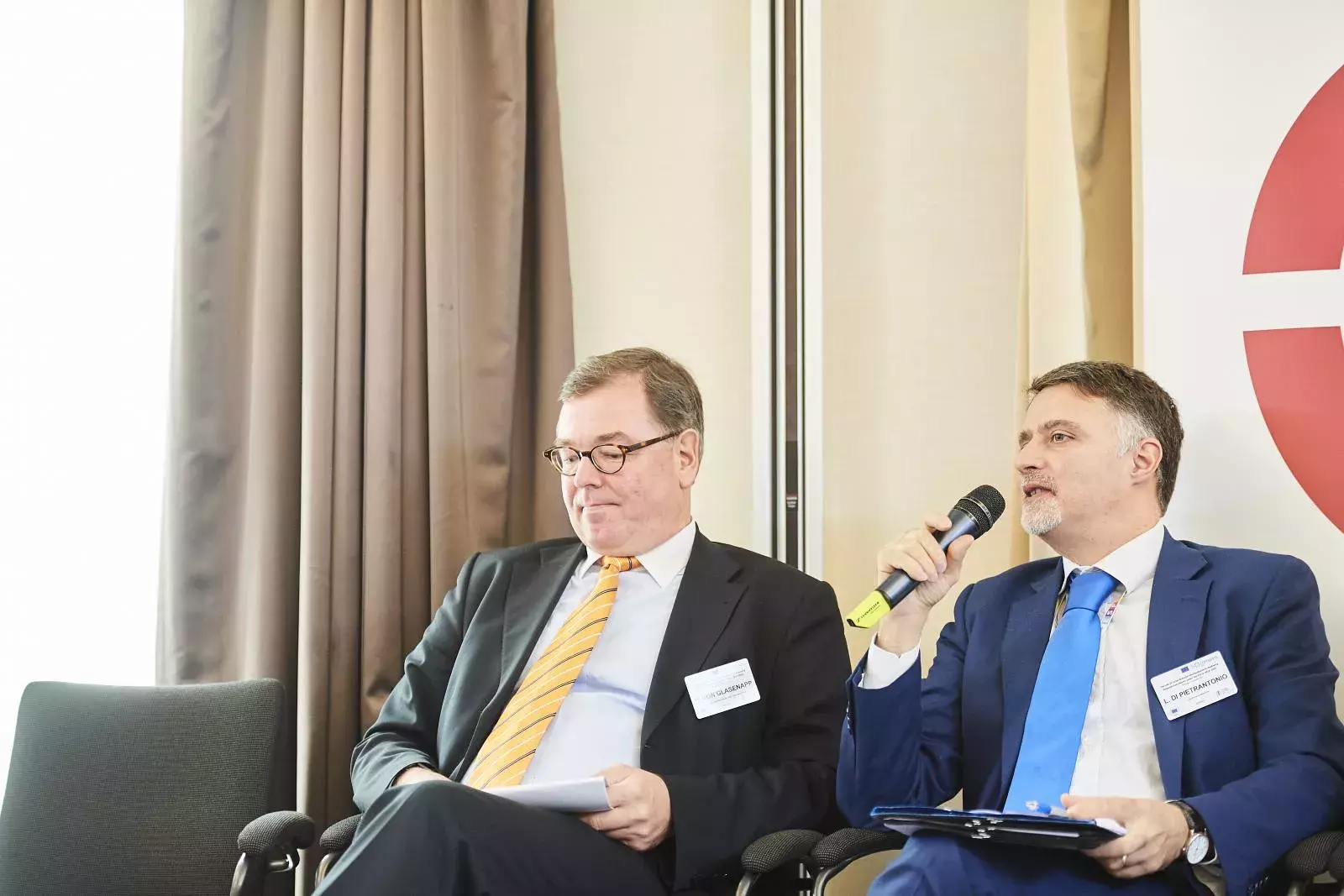 Mr Helmut von Glasenapp and Mr Loris di Pietrantonio Mr Helmut von Glasenapp and Mr Loris di Pietrantonio