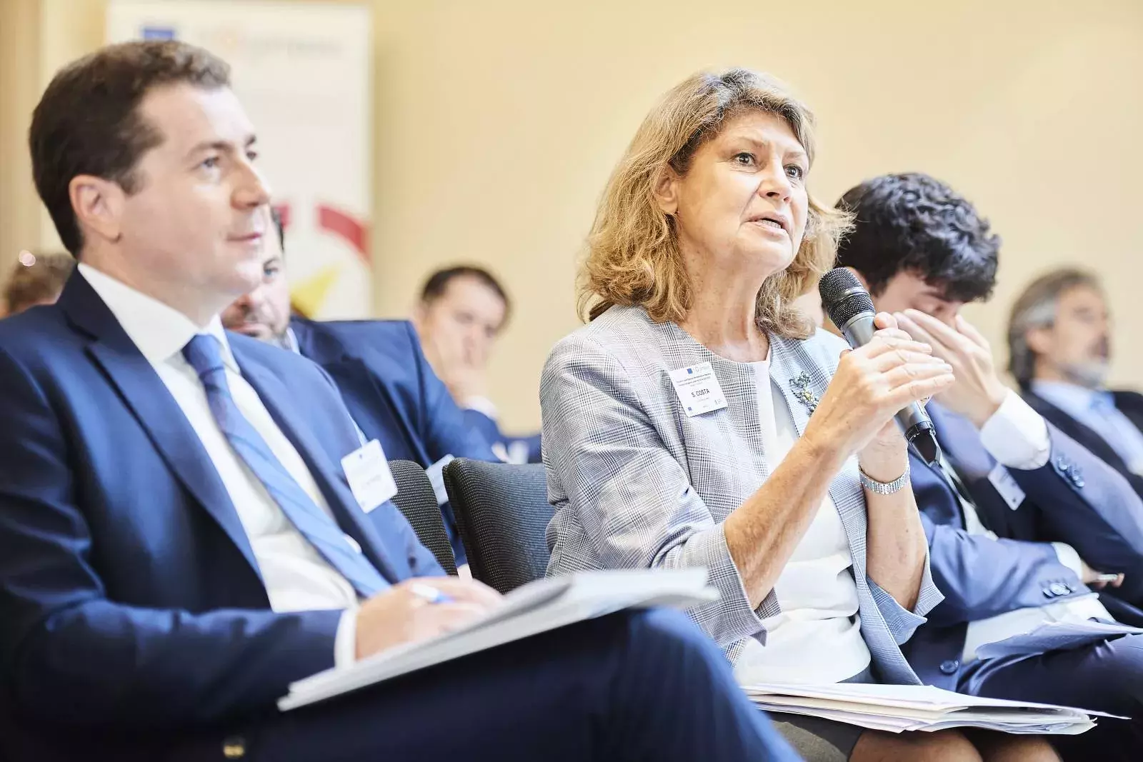 Q&amp;A and peer-to-peer discussion