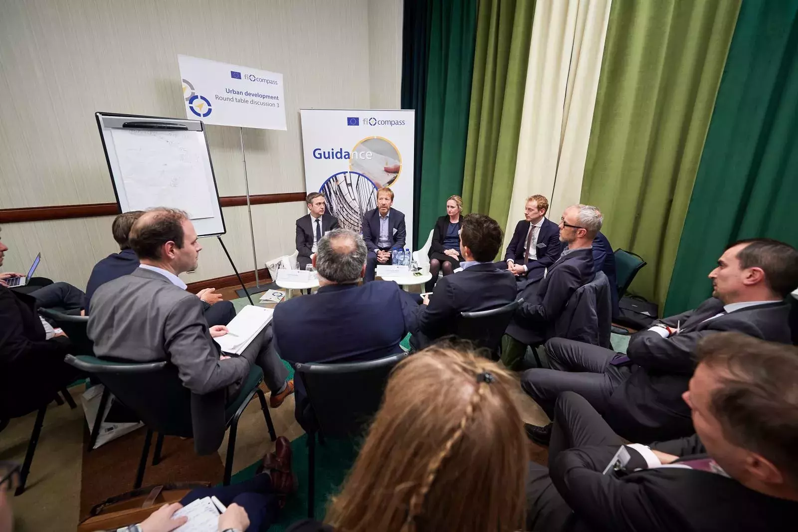 Parallel round table discussions on case studies