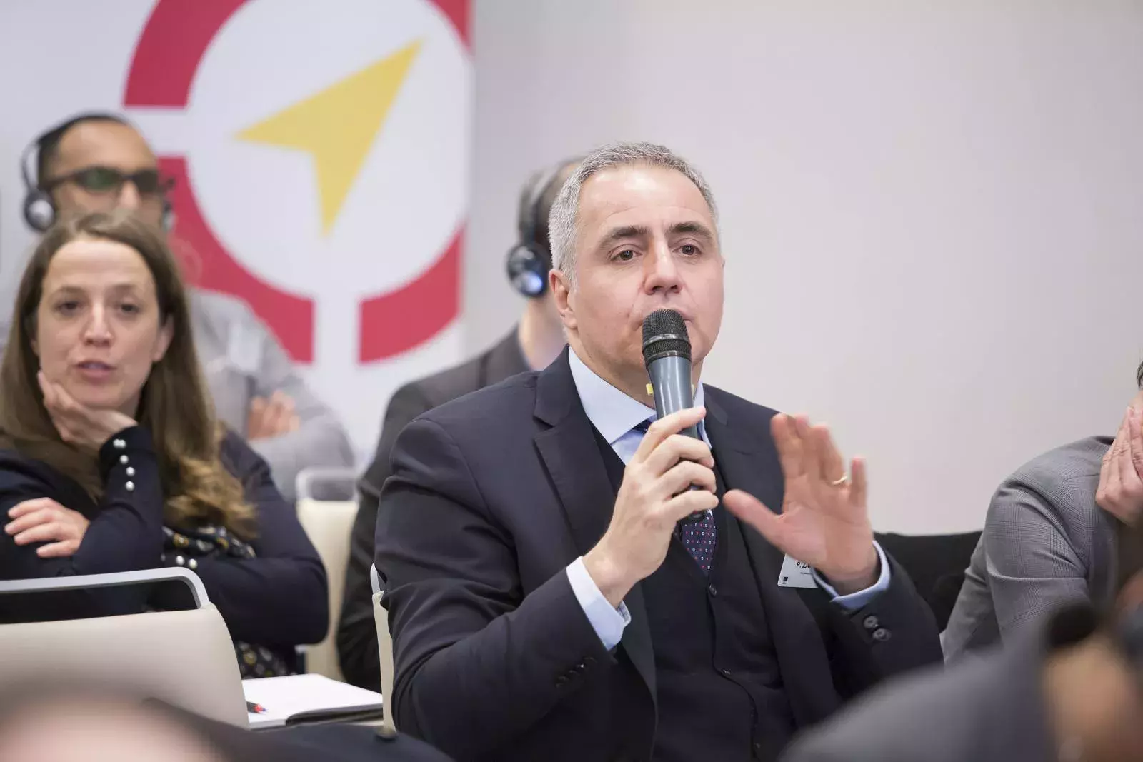 Q&amp;A and peer-to-peer discussion