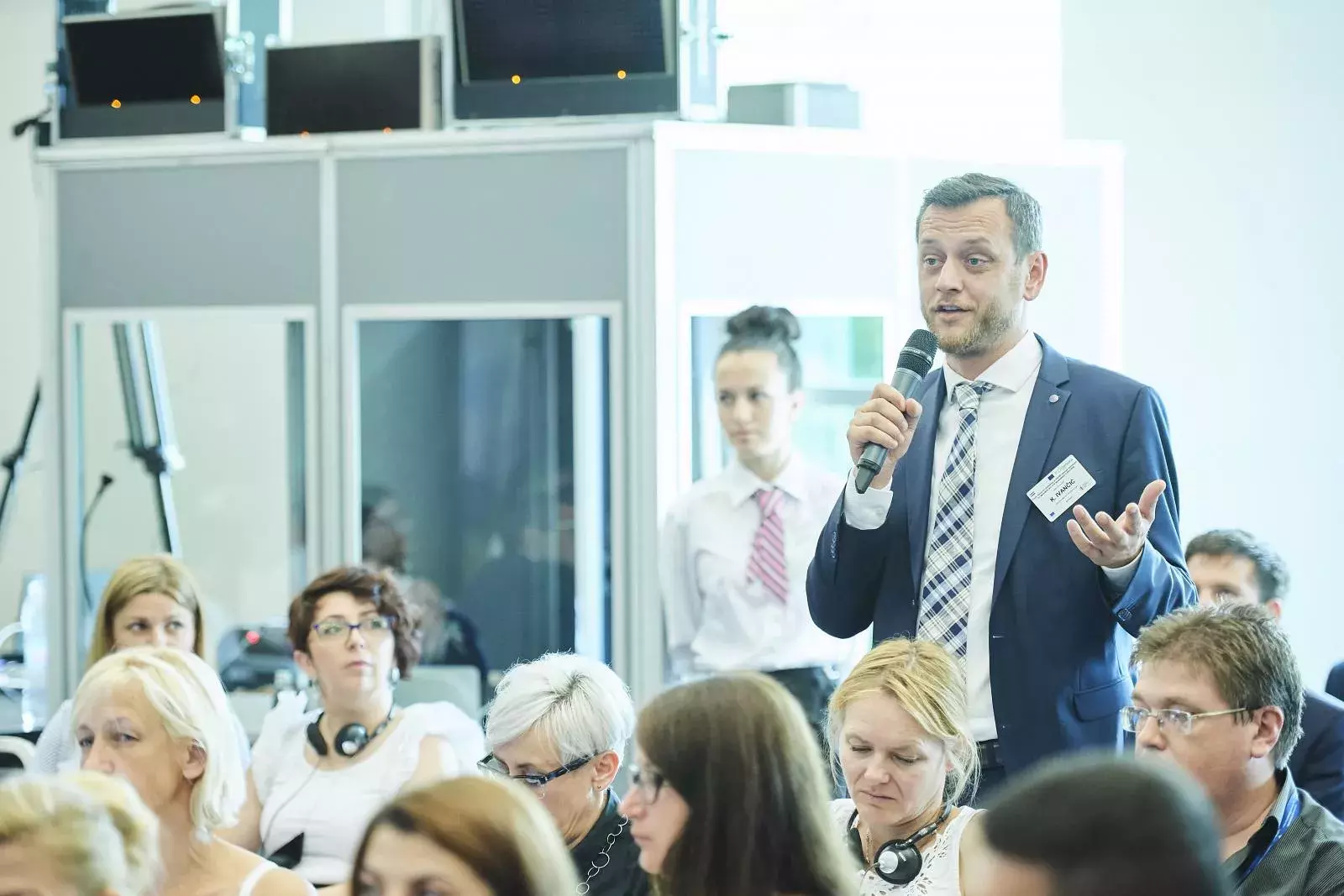 Q&amp;A and peer-to-peer discussion