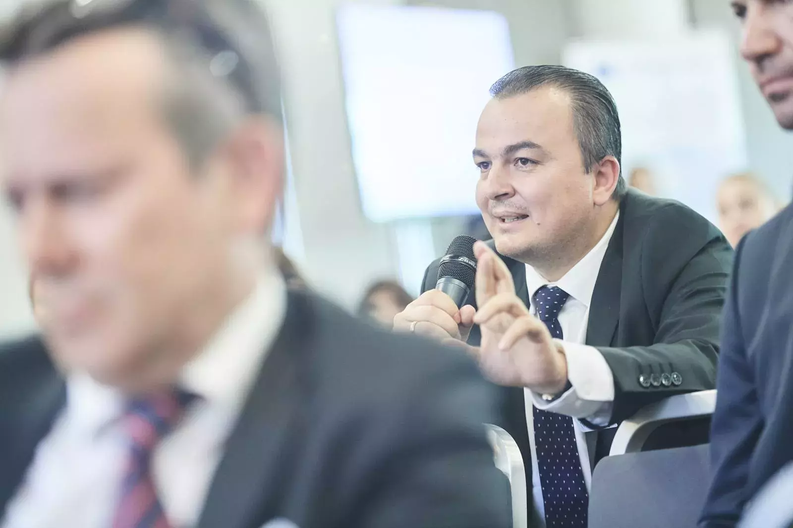 Q&amp;A and peer-to-peer discussion