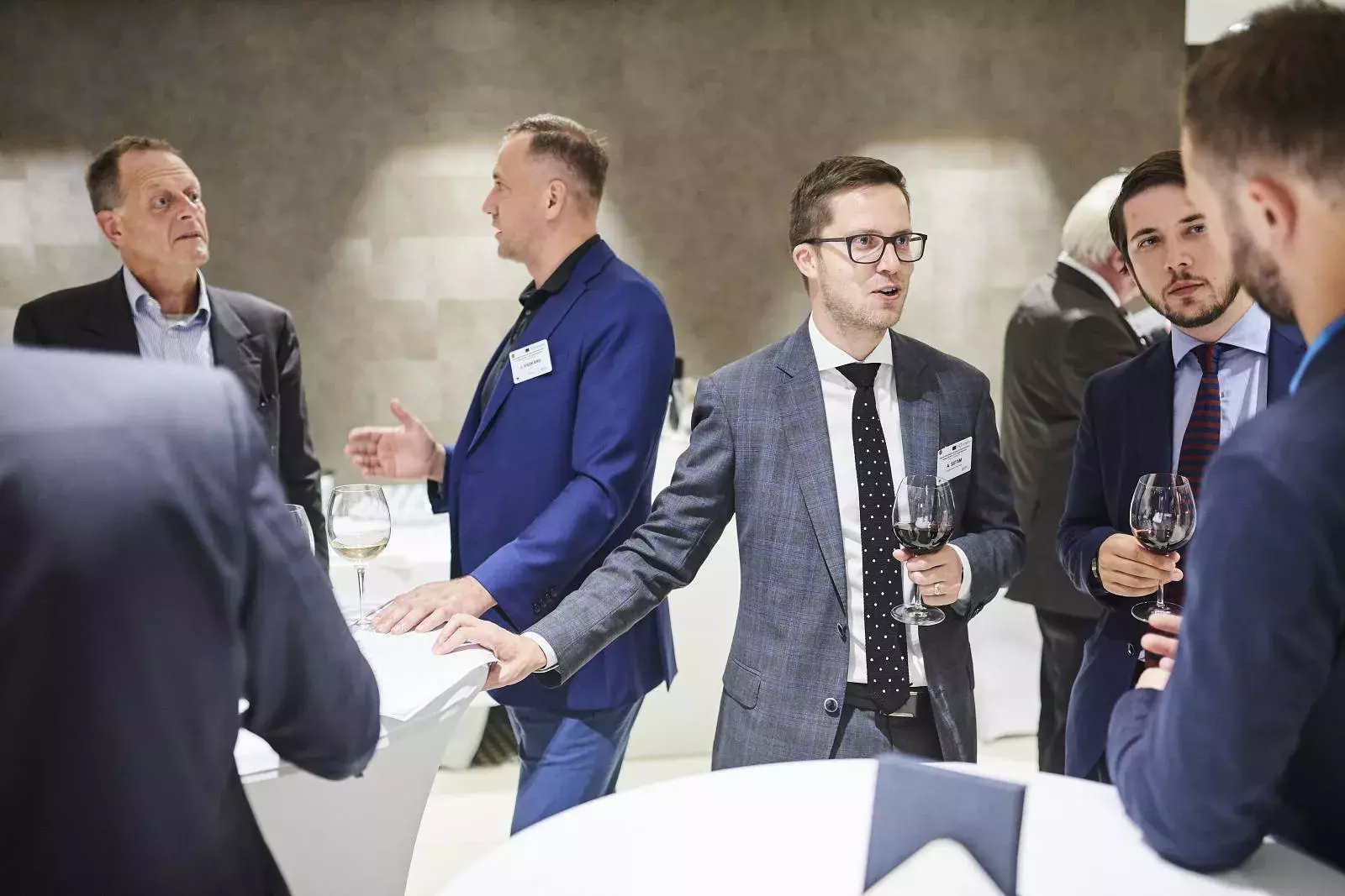 Mr Ando Siitam and event participants