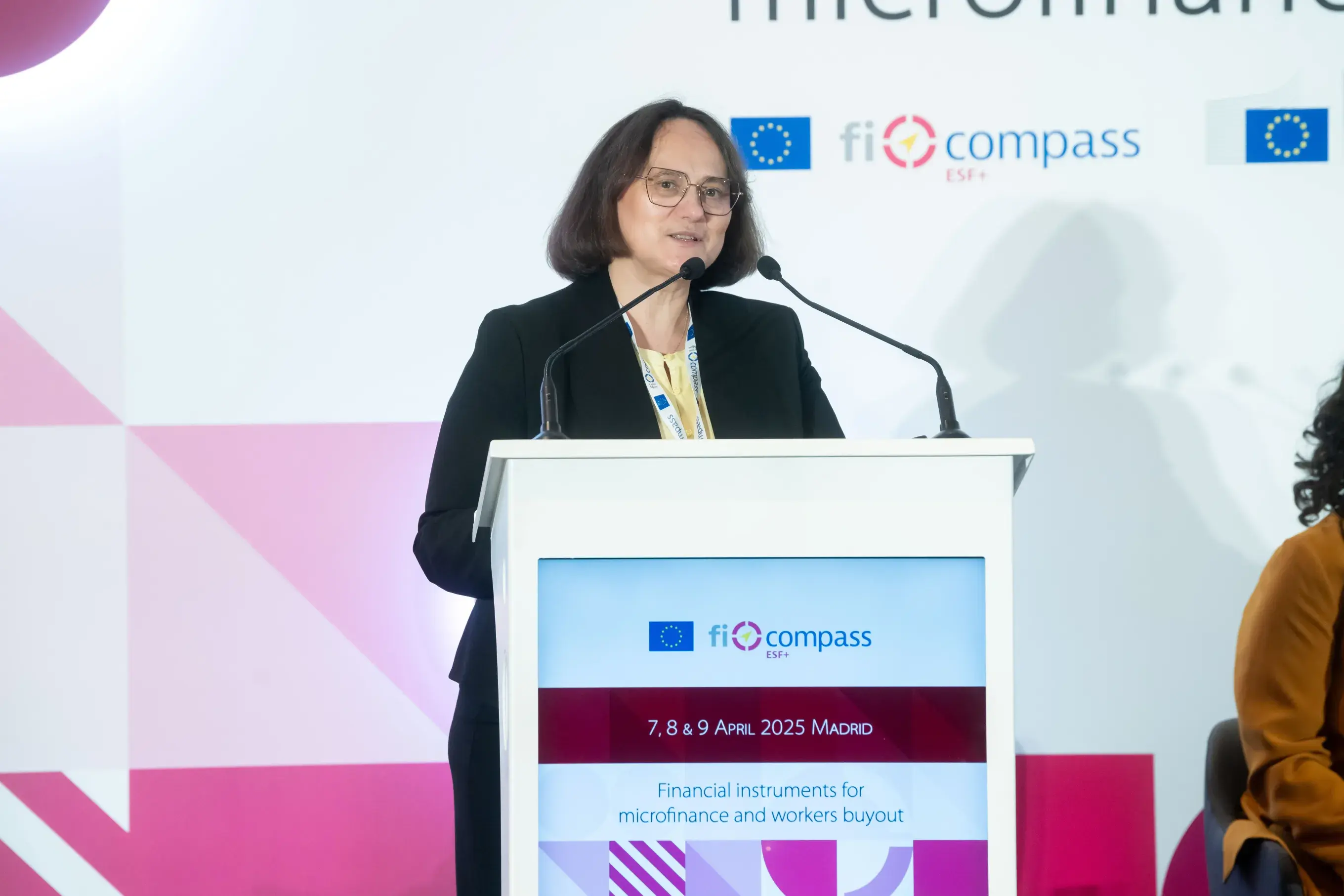 Ms Cristina Dumitrescu