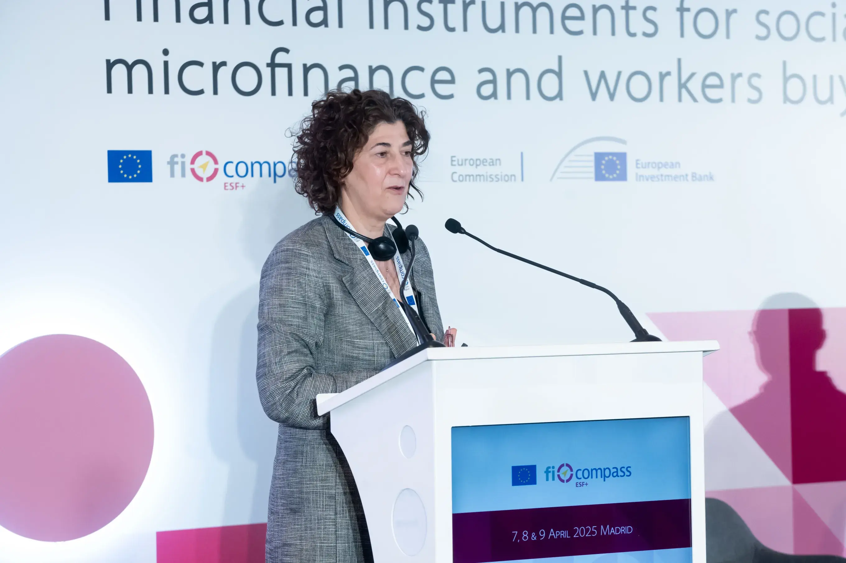 Ms Elena Pérez Barredo