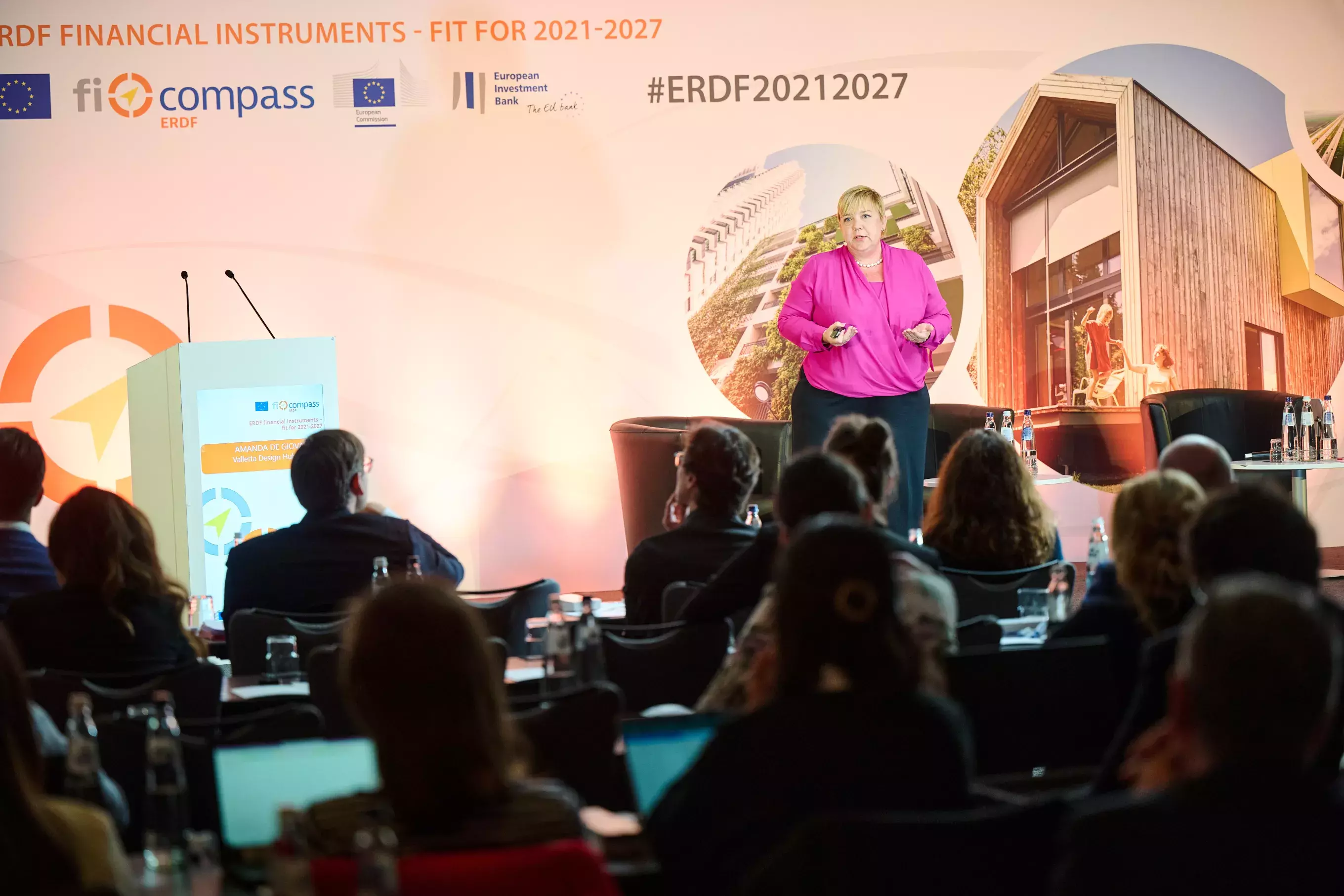 Ms Amanda De Giovanni