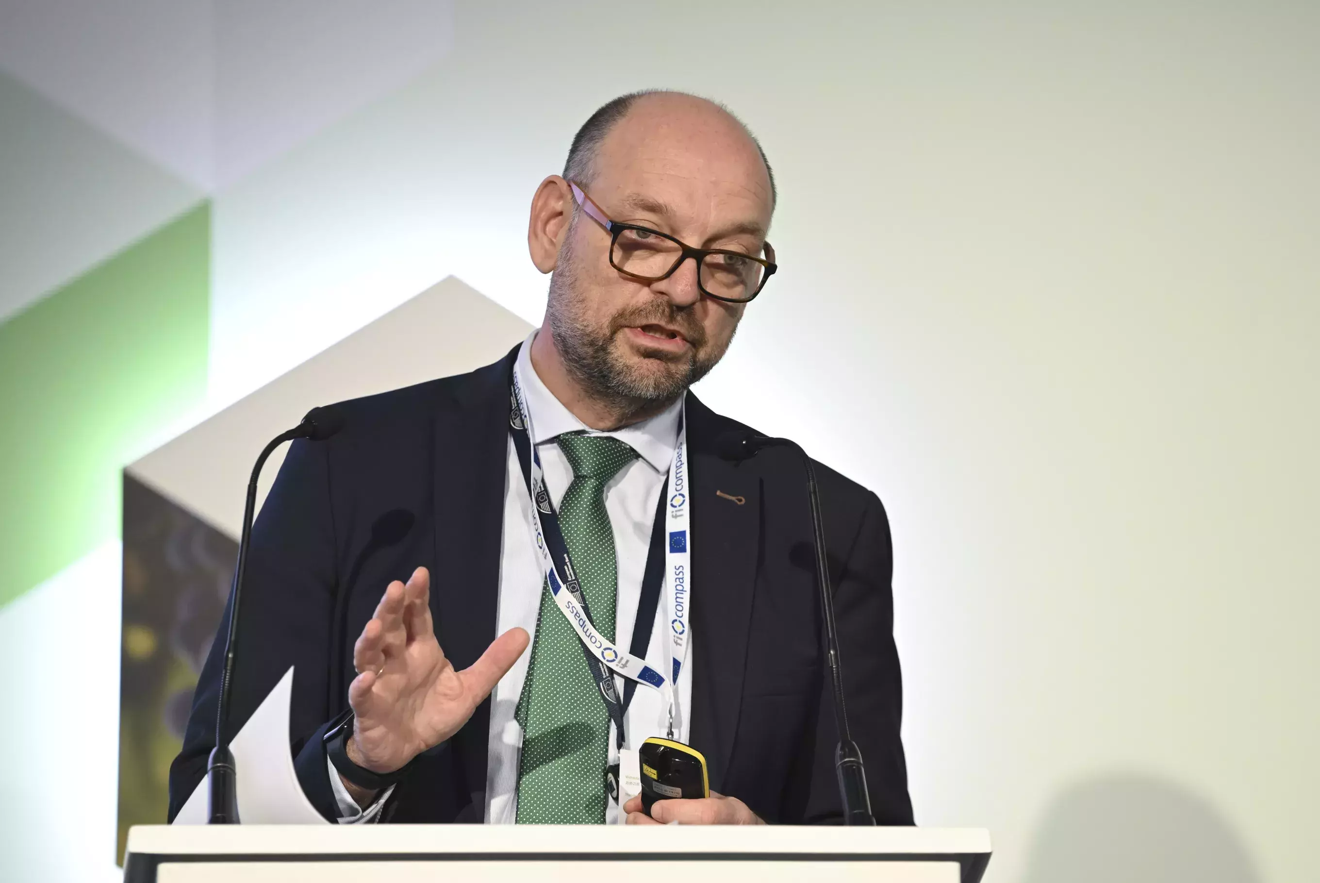 Mr Felipe Ortega Schlingmann