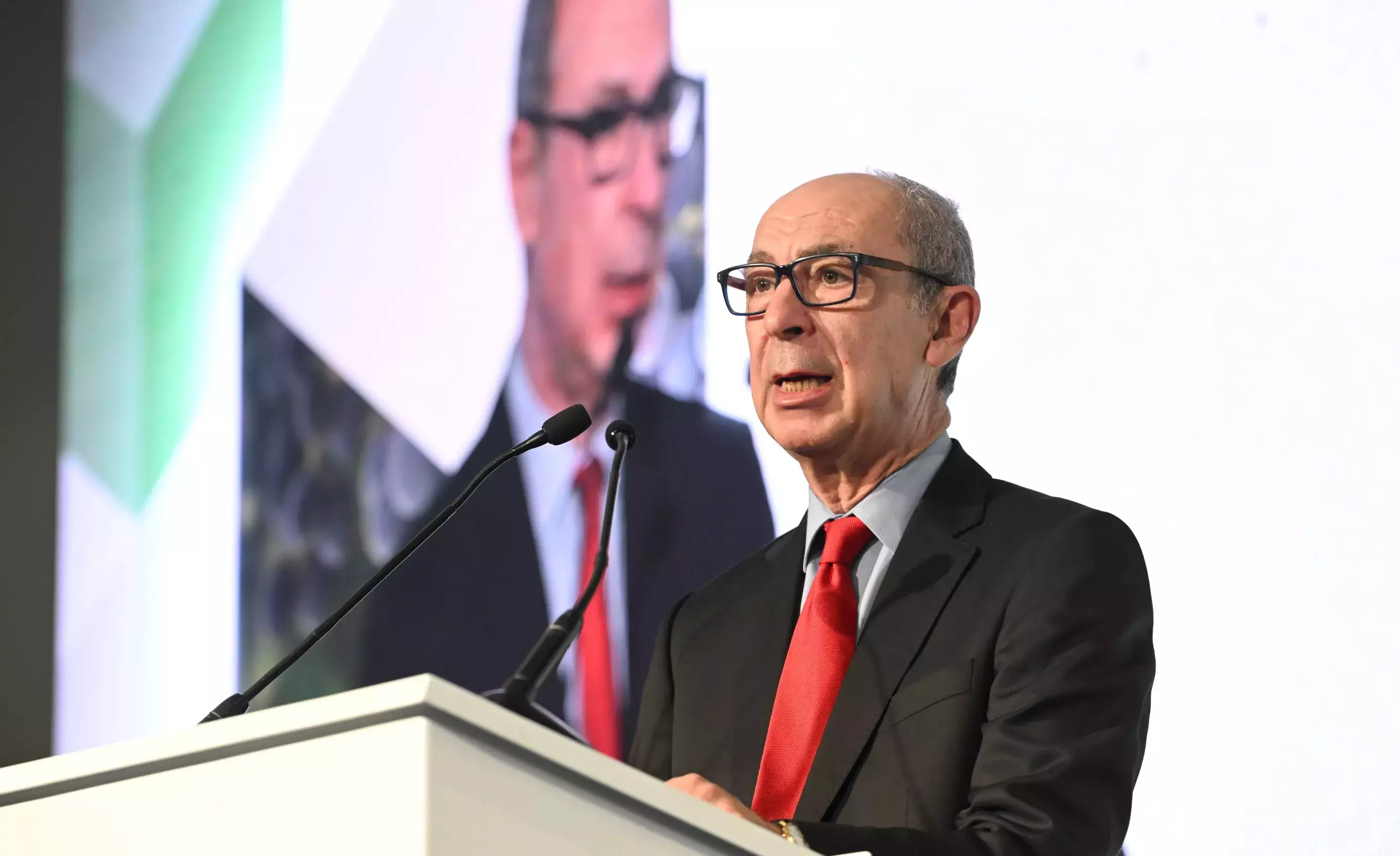 Mr Ernesto Abati Garcia-Manso