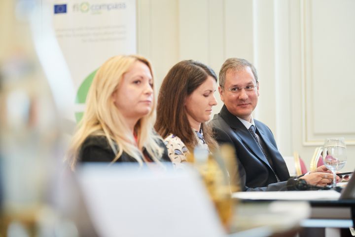 Ms Adela Ştefan, Ms Liliana Rodean, Mr Catalin Cepisca
