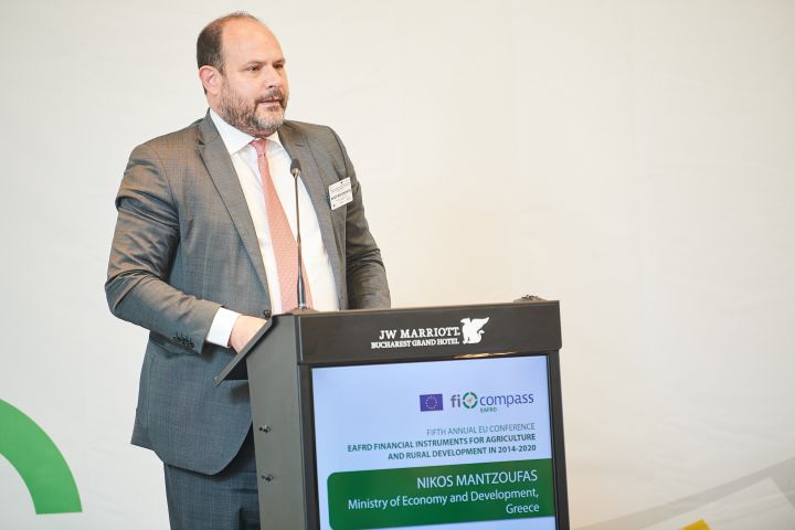 Mr Nikos Mantzoufas