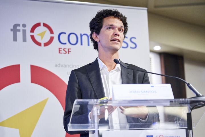 Mr João Santos