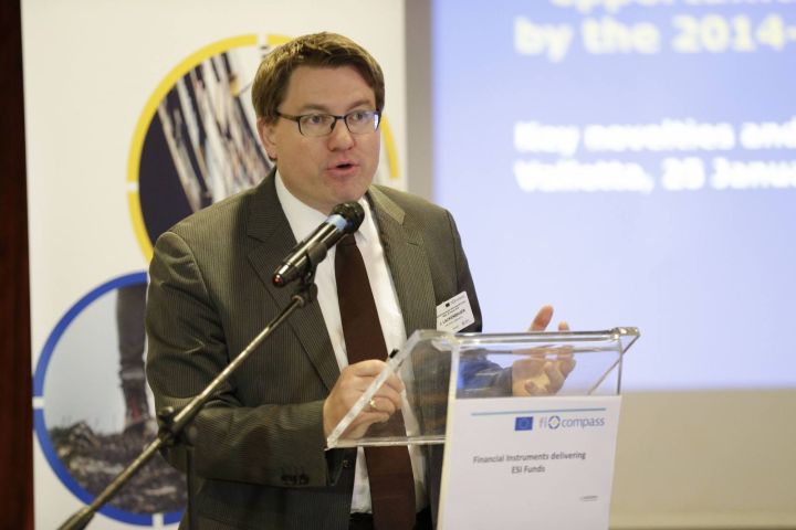 Joerg Lackenbauer