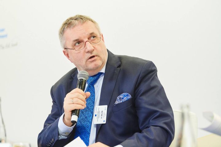 Mr Krzysztof Balon