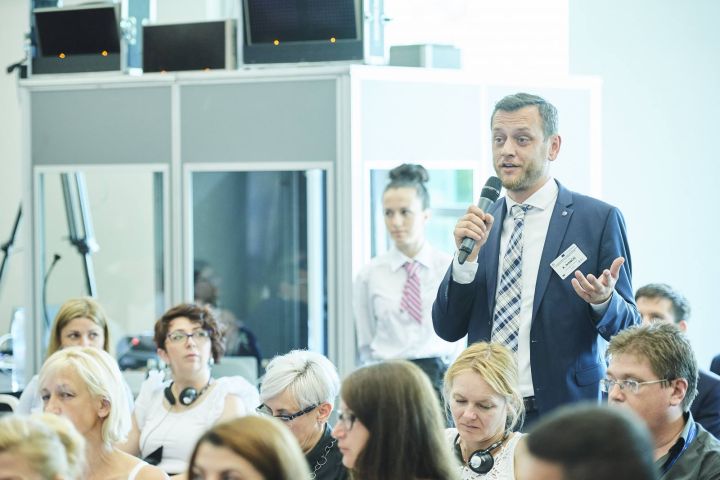 Q&A and peer-to-peer discussion