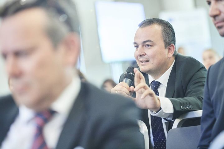 Q&A and peer-to-peer discussion
