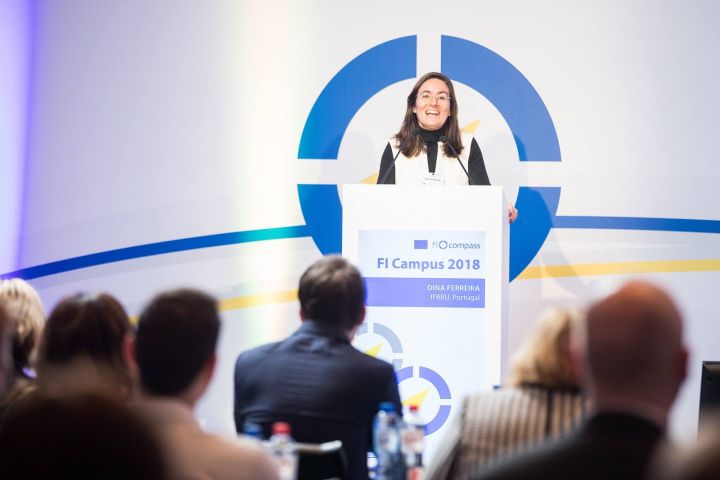 Ms Dina Ferreira