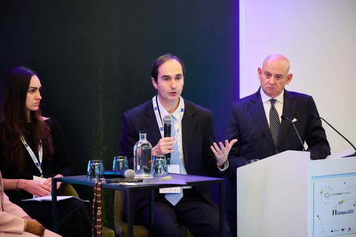 Mr Jaime Duran Navarro