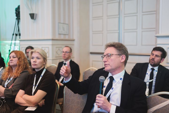 Panel discussion and Q&A with the audience