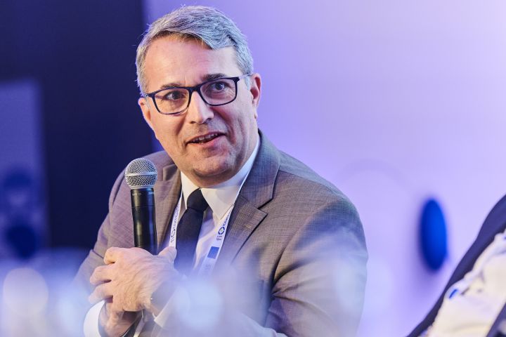 Mr Mariano Gonzalez Serrano
