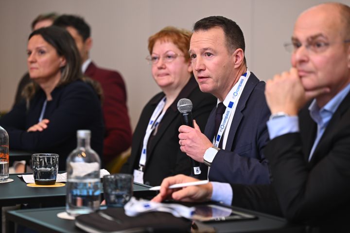 Q&A and discussion with the audience