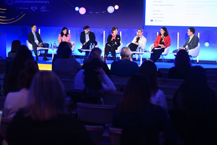 Financing Greentech: the role of equity, innovation and clean industrial transition